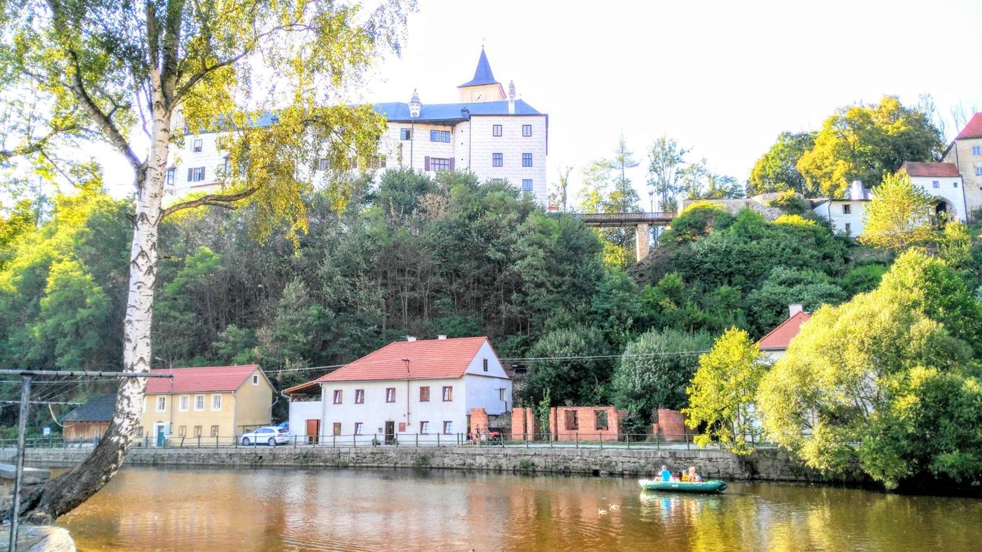 Apartman Leo Nr. 8 Lipno Nad Vltavou Exterior photo